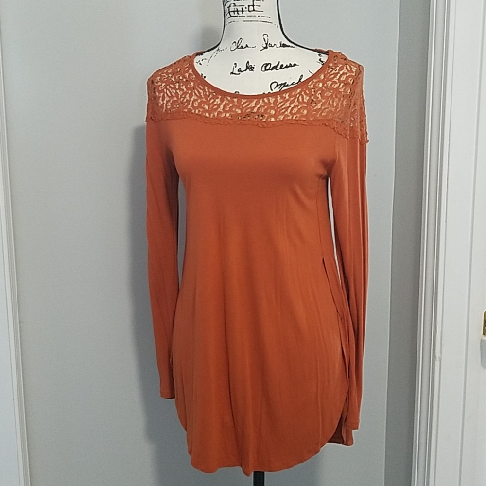 Old Navy long sleeve